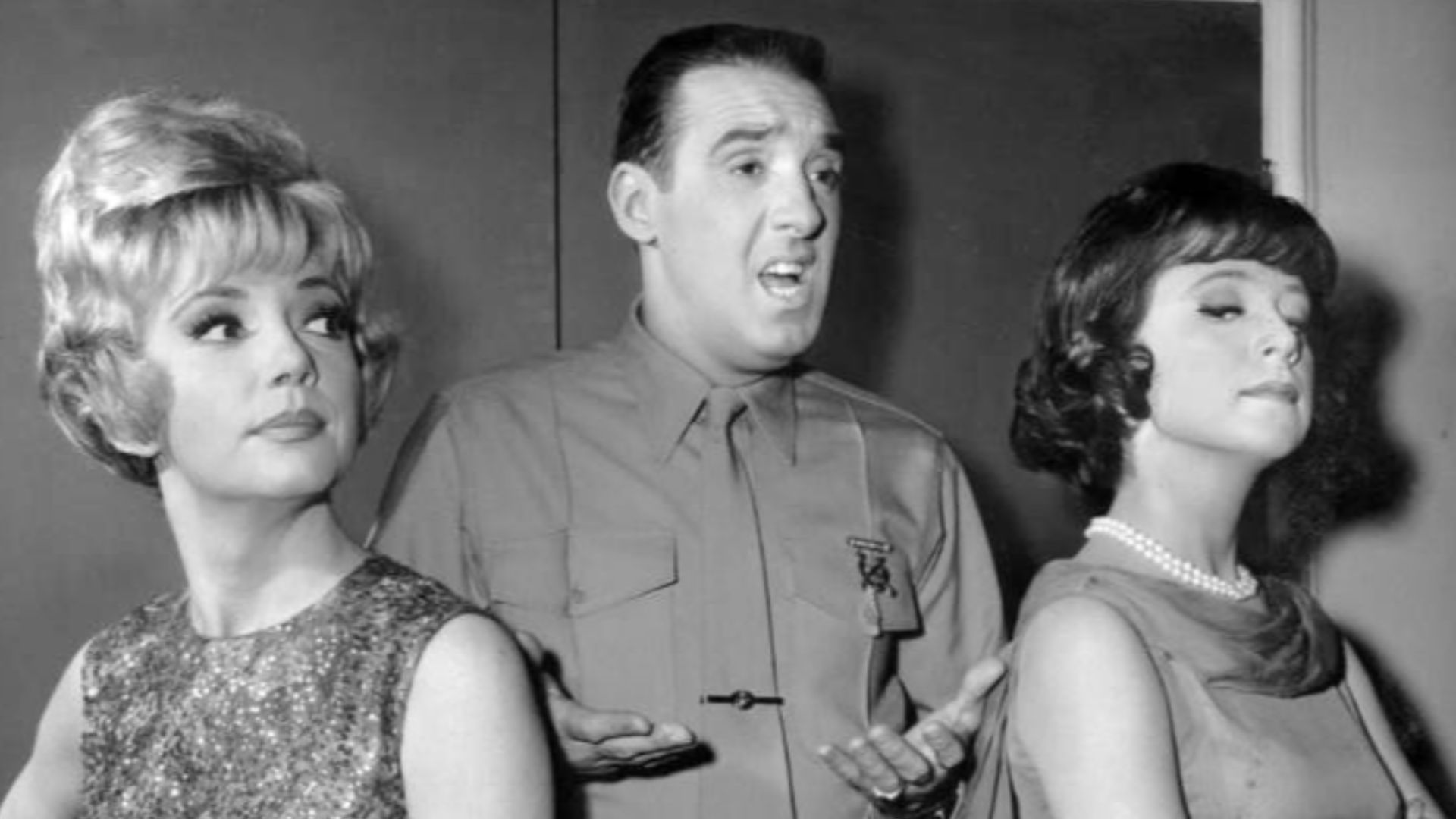Photo of Jim Nabors as Gomer Pyle and Margaret Ann Peterson as his date.  (Other woman in photo not identified.) In this episode, Gomer agrees to go on a blind date but somehow his date has been told he's an oil millionaire.