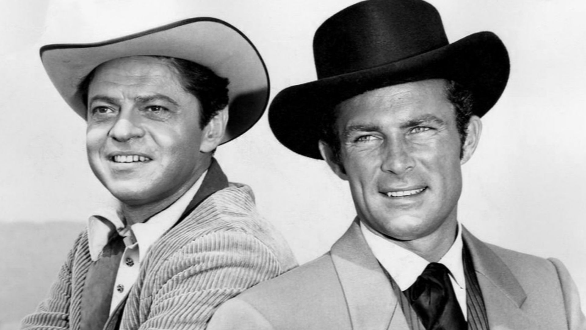 Photo of Ross Martin as Artemus Gordon and Robert Conrad as James West from the television program The Wild, Wild West.