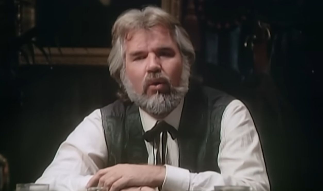 Screenshot from The Gambler (1978)