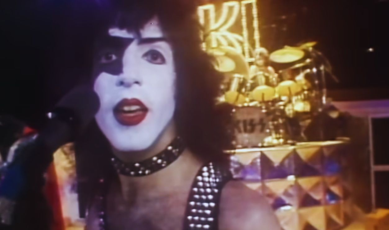 Screenshot from I Was Made For Lovin’ You (1979)