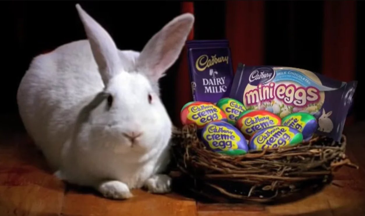 Screenshot from Cadbury Creme Egg, Cadbury (1982)