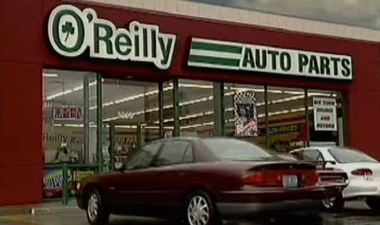 Screenshot from O’Reilly Auto Parts — “Oh, Oh, Oh, O’Reilly” (1990s)