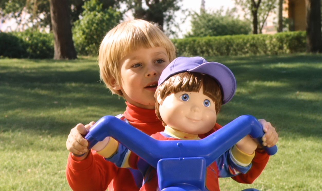 Screenshot from My Buddy commercial, Hasbro (1985)
