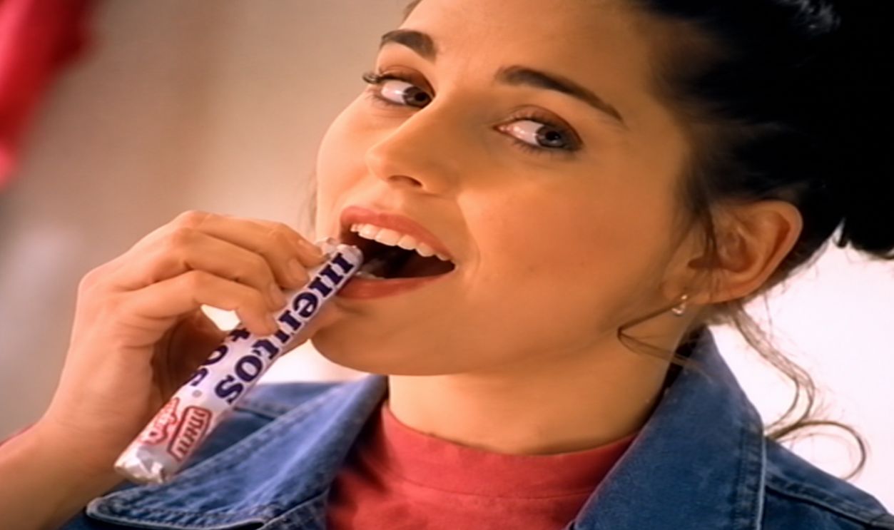 Screenshot from Mentos — “The Freshmaker” (1990)