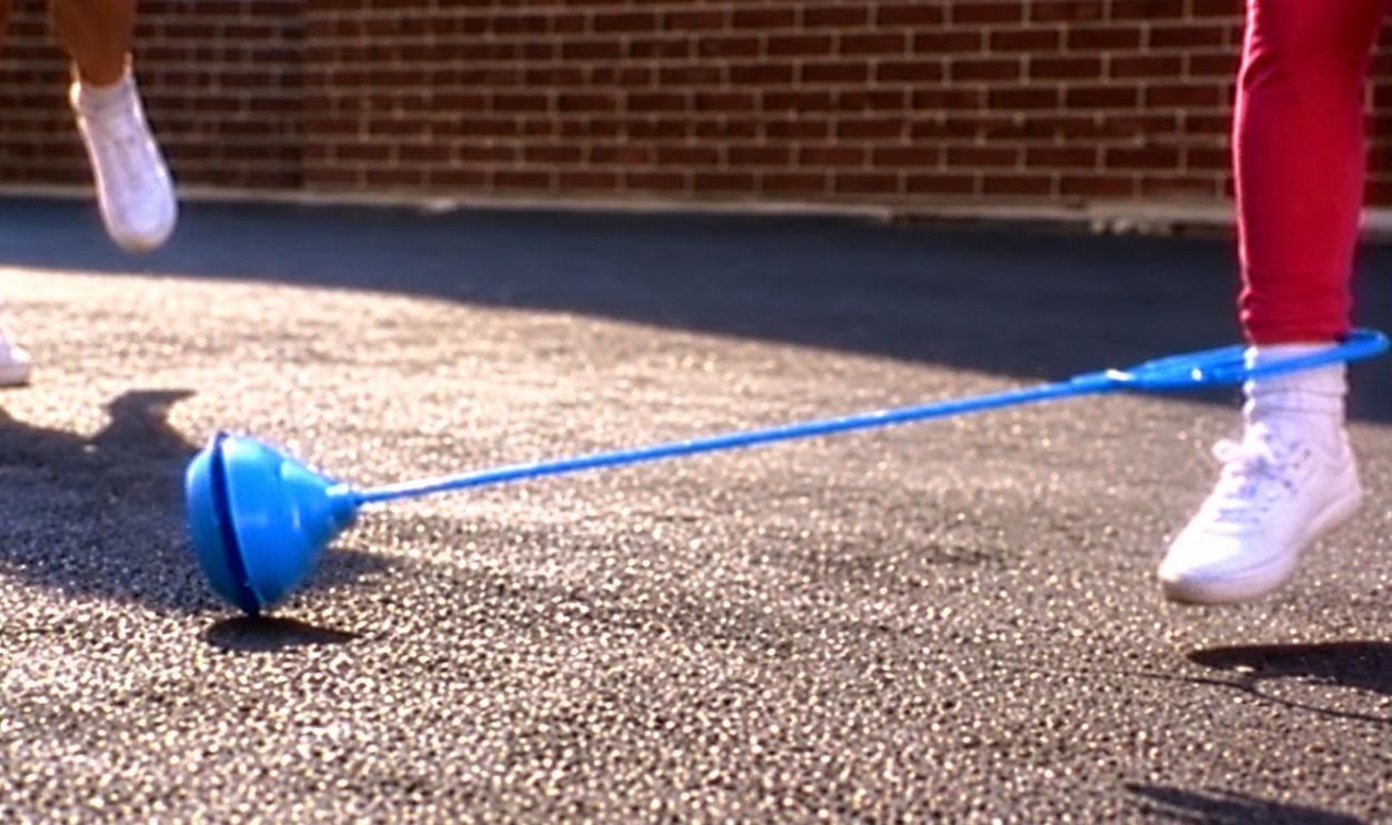 Screenshot from Skip-It — “Skip It, Skip It” (1990s)
