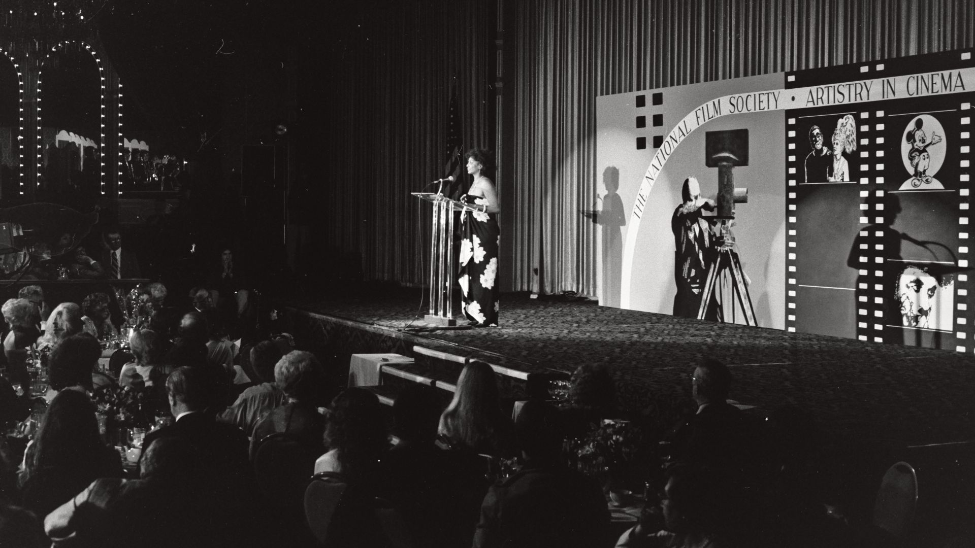 Nichelle Nichols at the National Film Society convention, May 1979. NOTE: Permission granted to copy, publish, broadcast or post any of my photos, but please credit