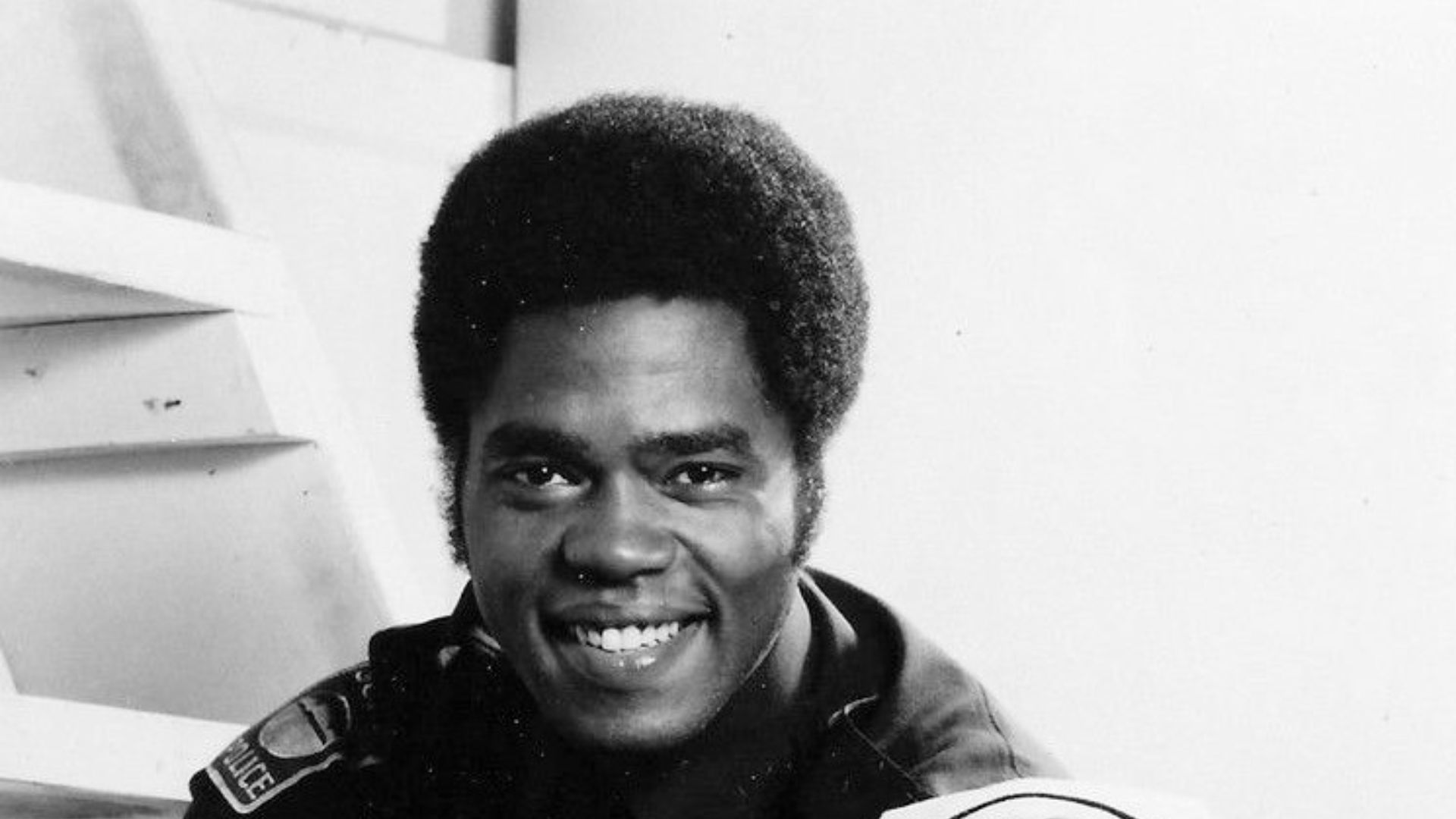 Cast photo of The Rookies from 1975.  Clockwise from top- Georg Stanford Brown (Terry Webster), Kate Jackson (Jill Danko), Gerald S. O'Loughlin (Eddie Ryker), Bruce Fairbairn (Chris Owens), and Sam Melville (Mike Danko).