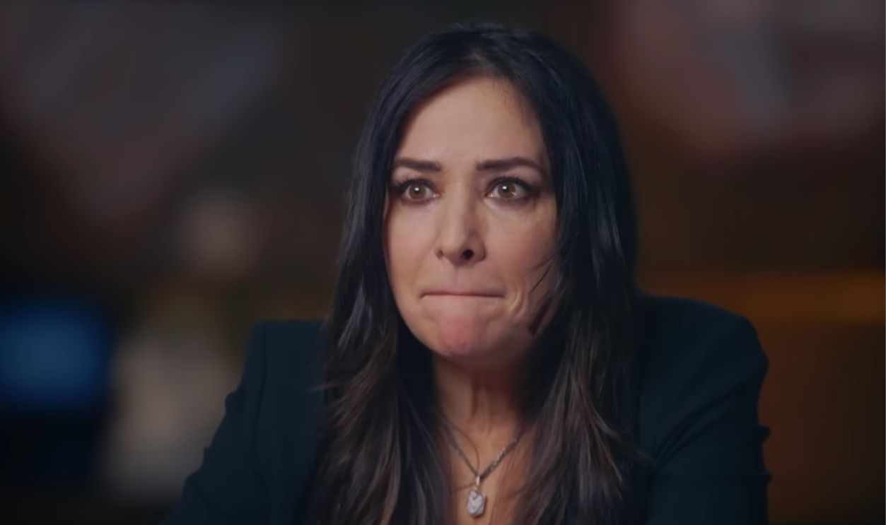 Screenshot from Finding Your Roots (2012–present)