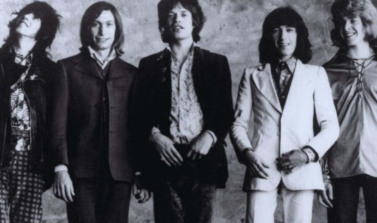 CIRCA 1972: Rock and roll band "The Rolling Stones" pose for a portrait in circa 1972. (L-R) Keith Richards, Charlie Watts, Mick Jagger, Bill Wyman, Mick Taylor.