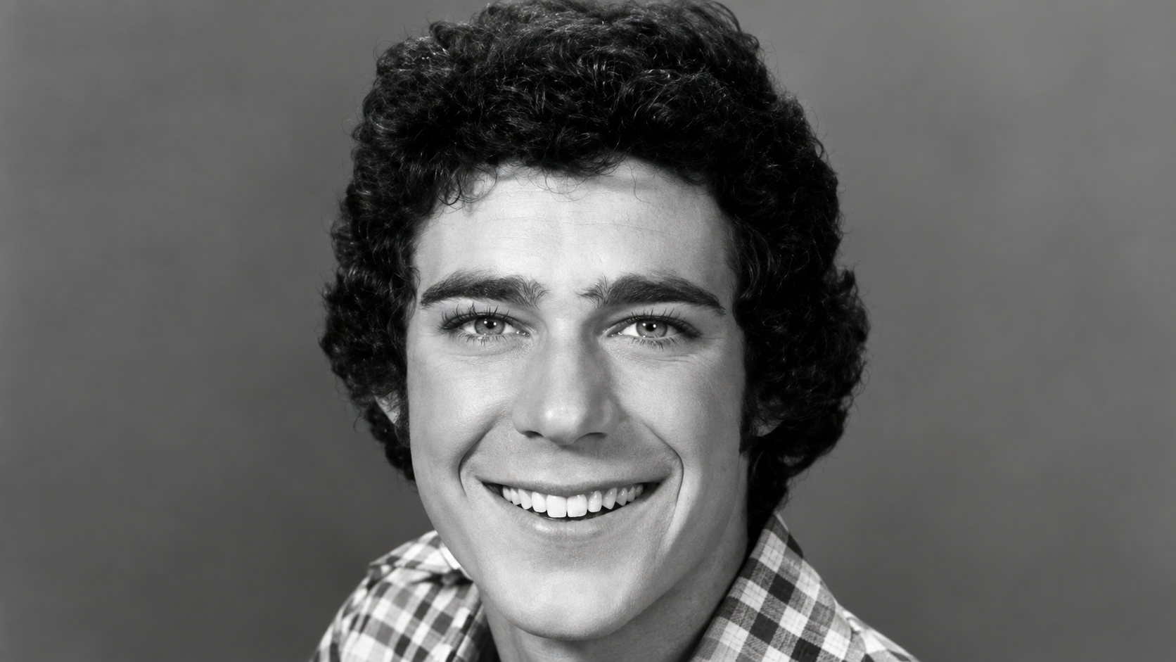 Publicity photo of American actor, Barry Williams promoting the Season 5 premiere of the ABC comedy series The Brady Bunch.