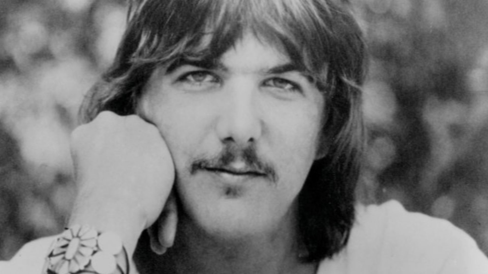 Publicity portrait of Gram Parsons for Reprise Records