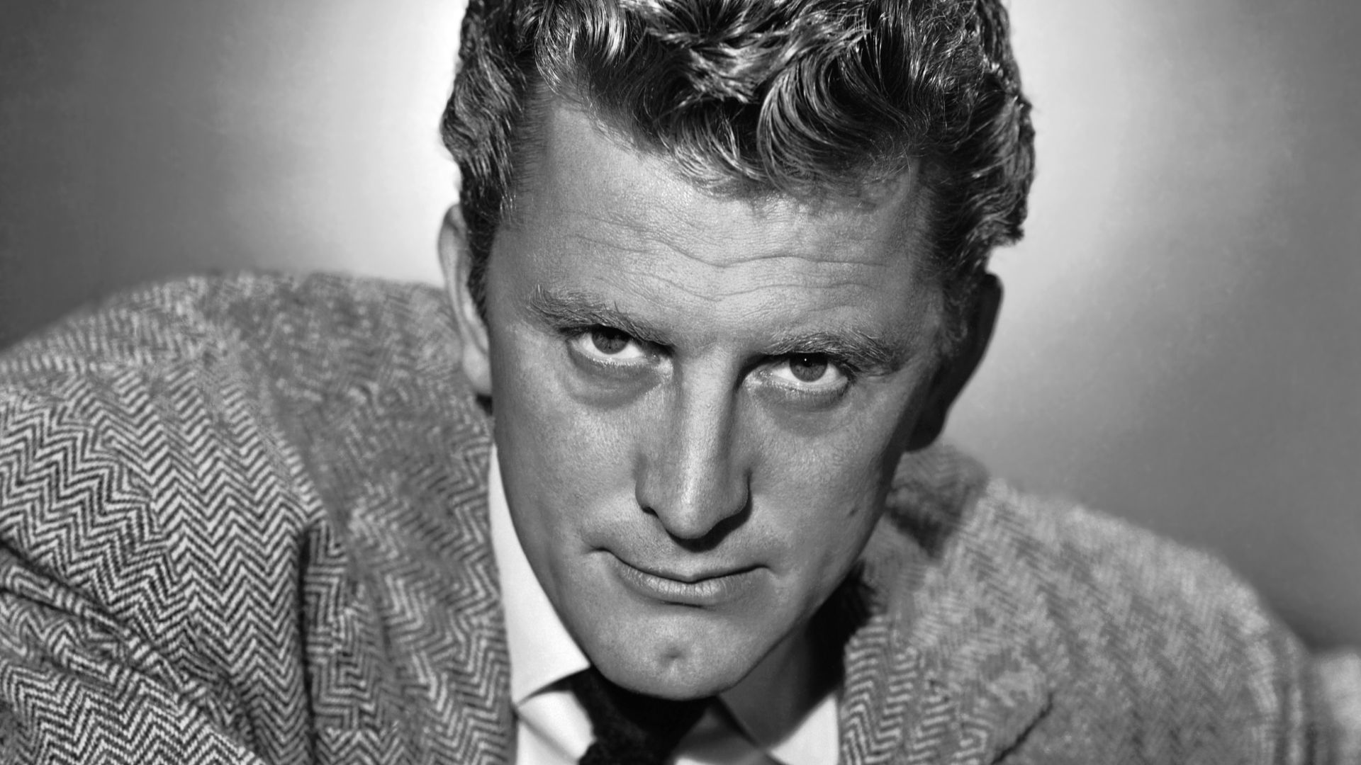 Publicity photo of Kirk Douglas. Original upload has signature. Seller states on their listing that there is nothing printed on the reverse side. See also: film still for copyright information.