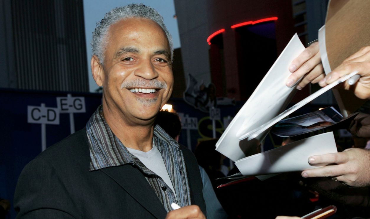 Actor Ron Glass signs autographs at the Universal Pictures' Premiere of