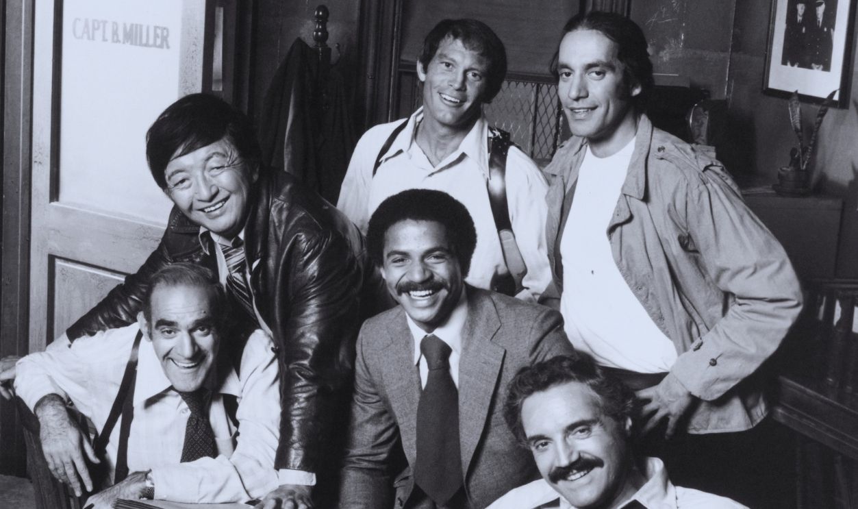 Gettyimages - 517478892, Cast of Barney Miller Posing Together on Set
