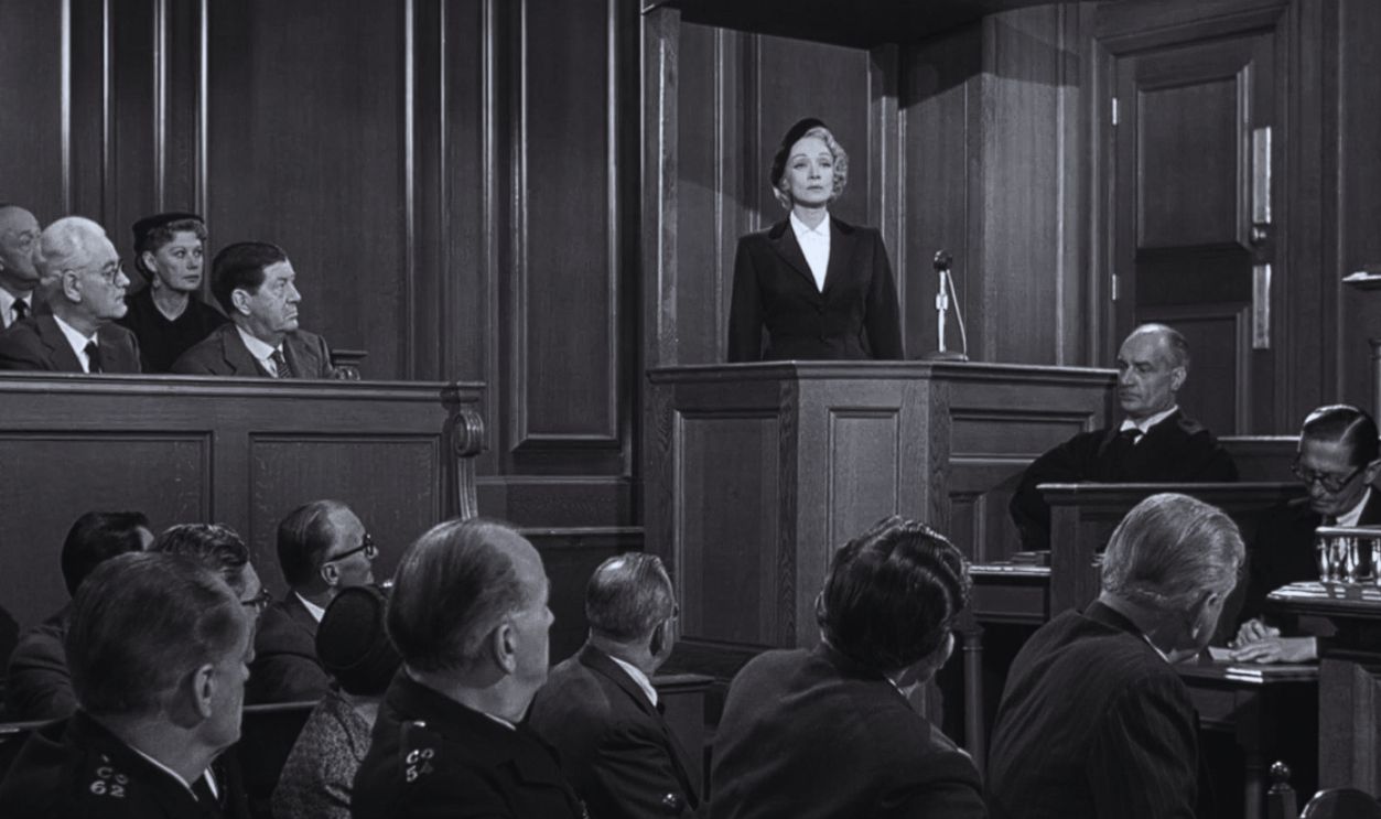 Screenshot from Witness for the Prosecution (1957)