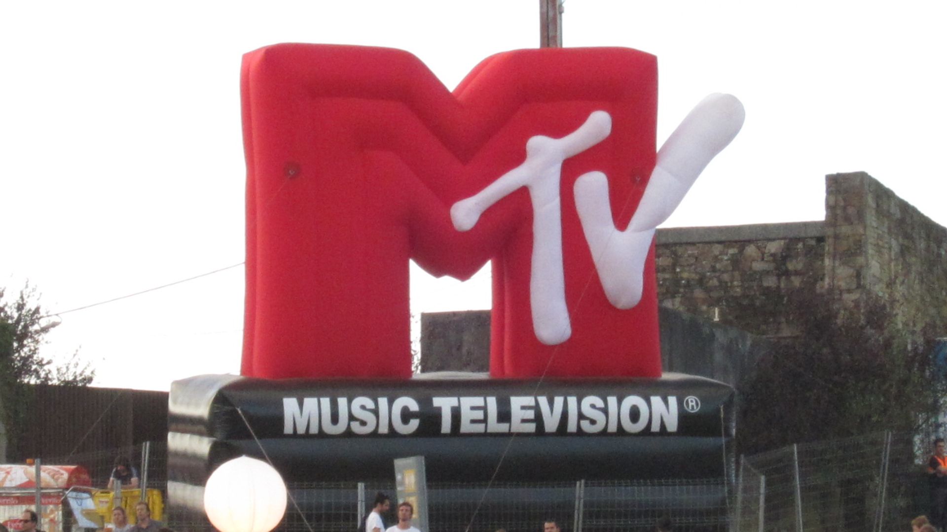File:2017-09-18 - MTV Music Television.jpg