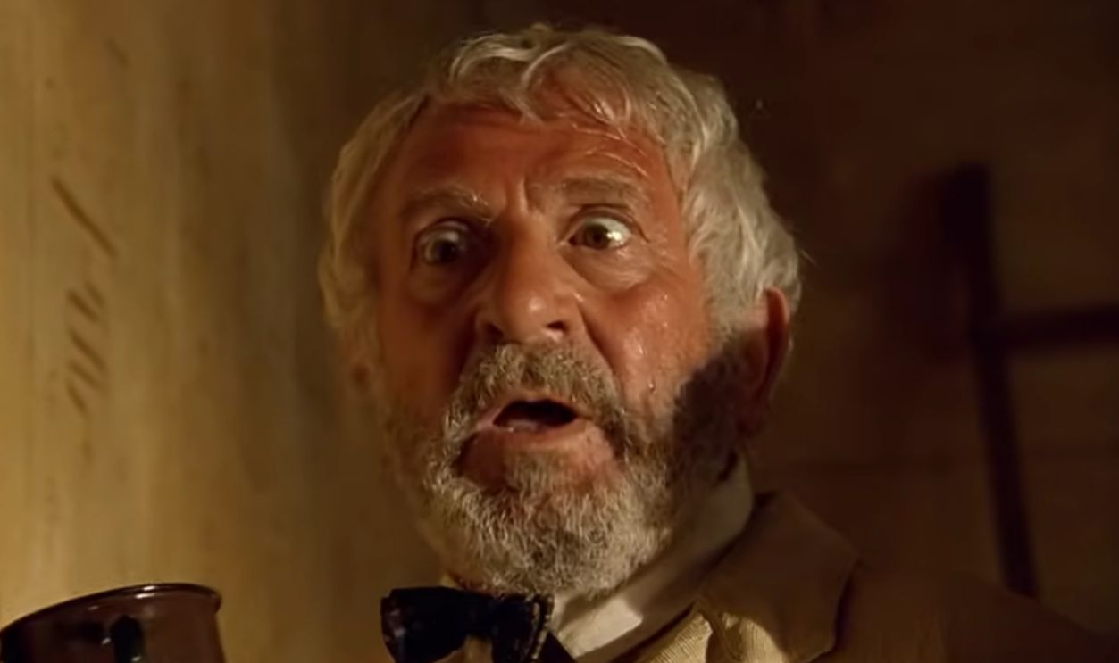 Screenshot from The Fifth Element (1997)