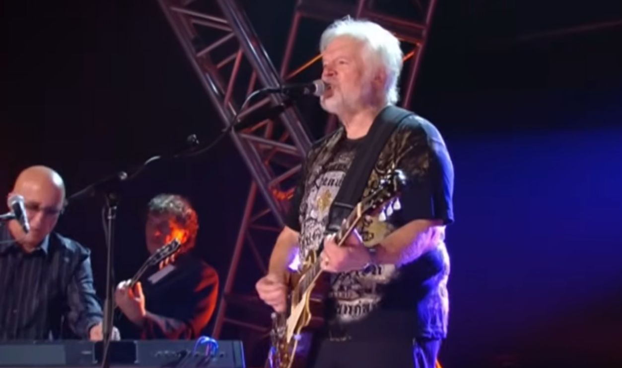 Screenshot from Takin’ Care of Business, Mercury Records (1973)