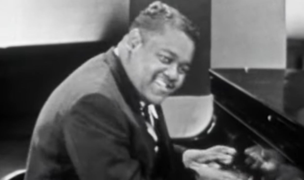 Screenshot from Blueberry Hill, Imperial Records (1956)