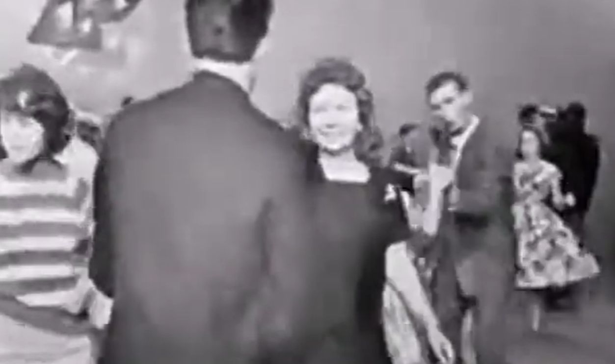 Screenshot from The Big Hurt, Signet Records (1959)