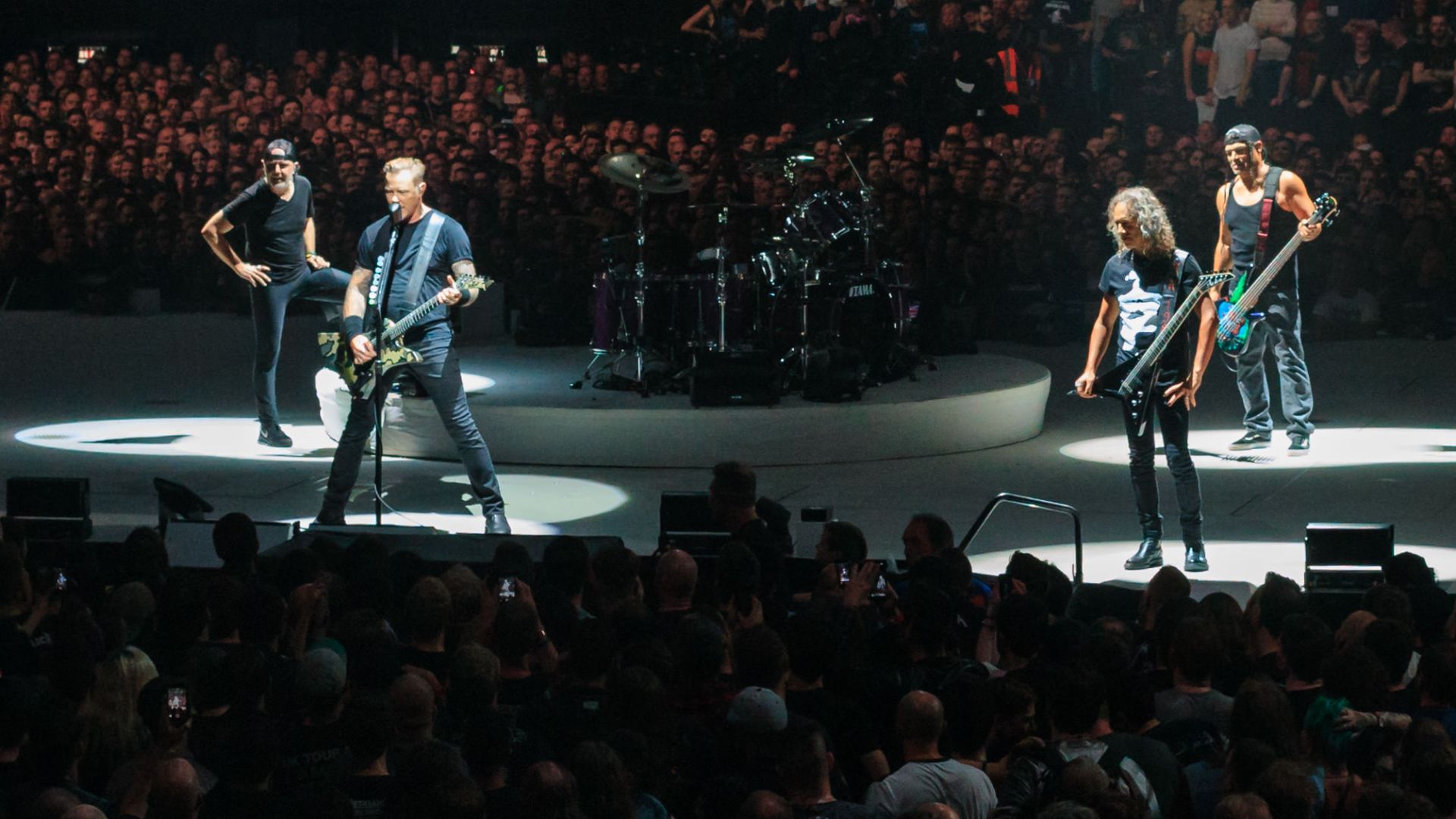 File:Metallica Live at The O2, London, England, 22 October 2017.jpg