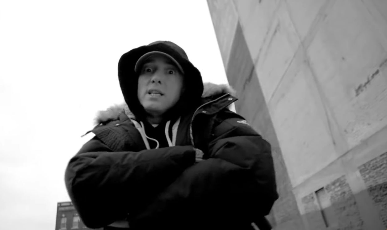 Screenshot from The Warning (2009)