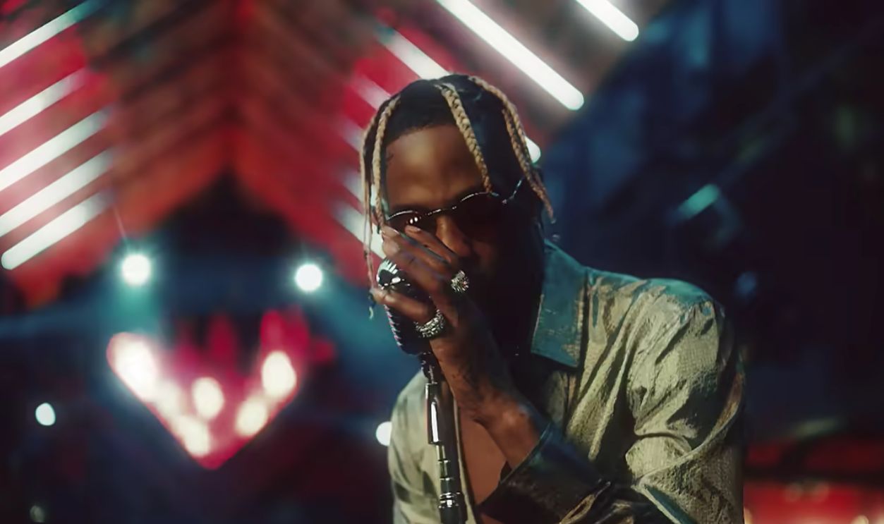  Screenshot from Sicko Mode (2018)