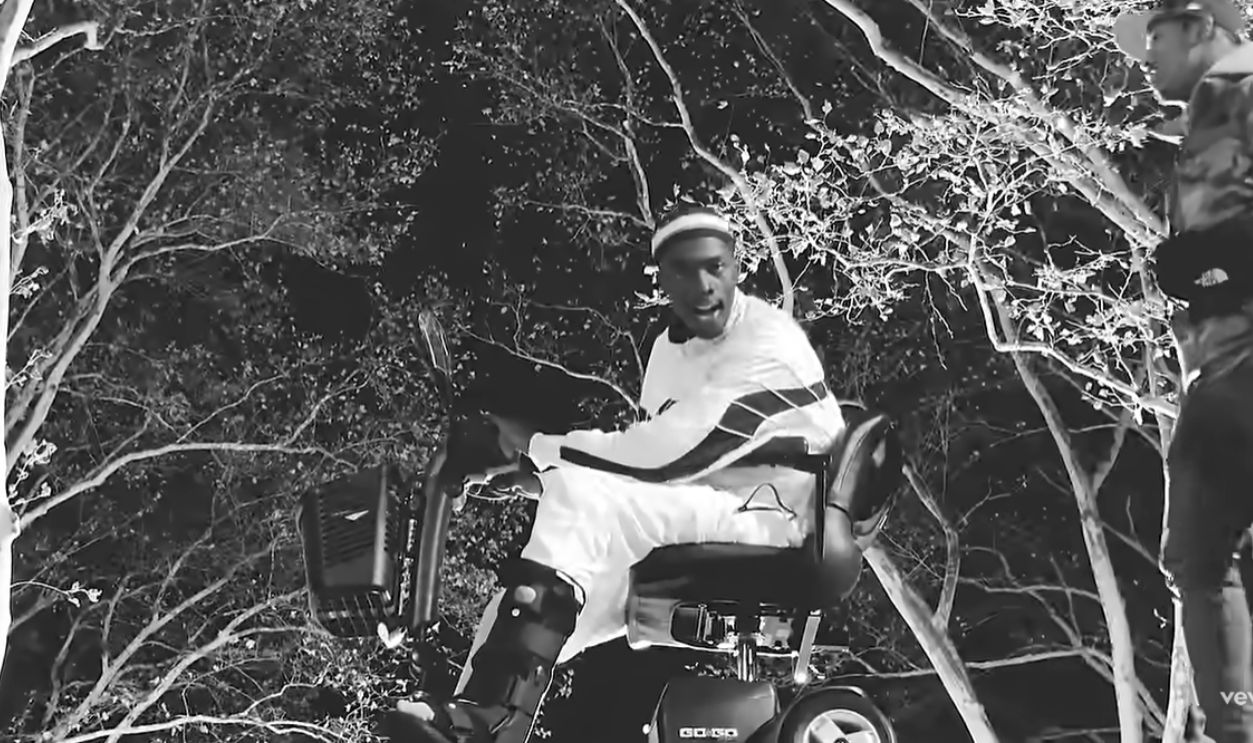  Screenshot from Mo Bamba (2017)