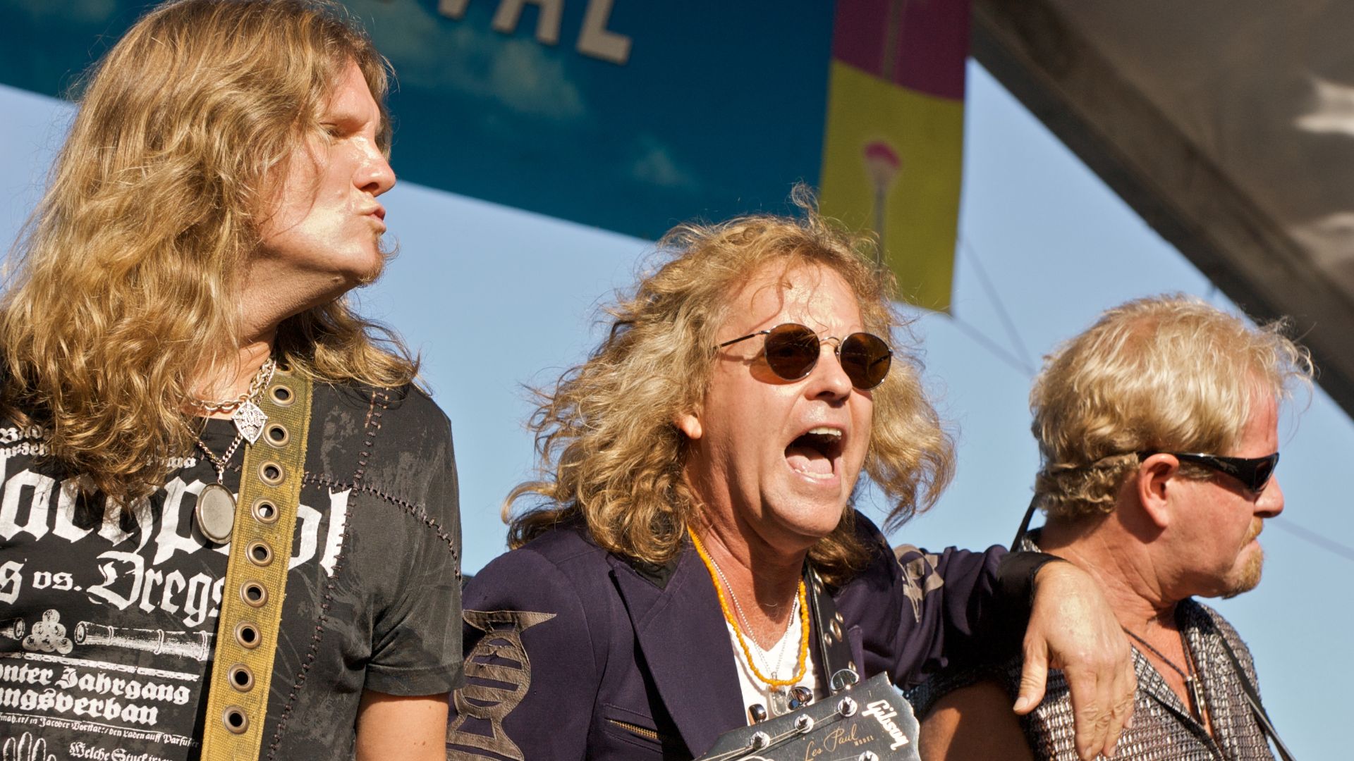 File:Night Ranger live.jpg