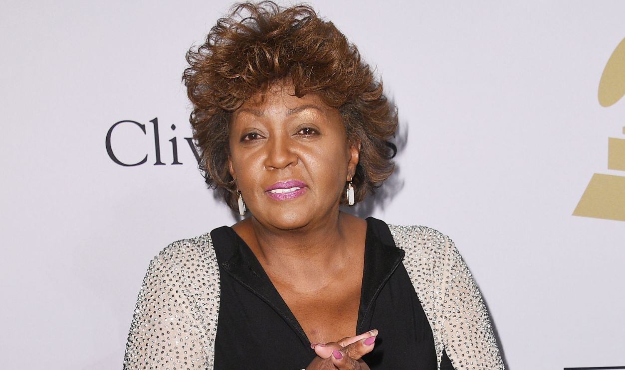 LOS ANGELES, CA - FEBRUARY 11: Singer Anita Baker attends Pre-GRAMMY Gala and Salute to Industry Icons Honoring Debra Lee at The Beverly Hilton on February 11, 2017 in Los Angeles, California. 