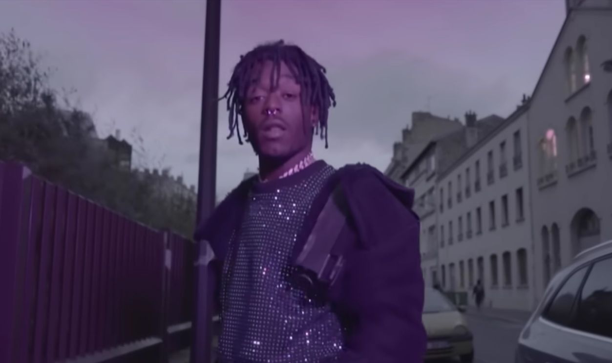 Screenshot from XO Tour Llif3 (2017)