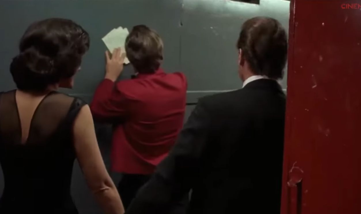 Screenshot from Goodfellas (1990)