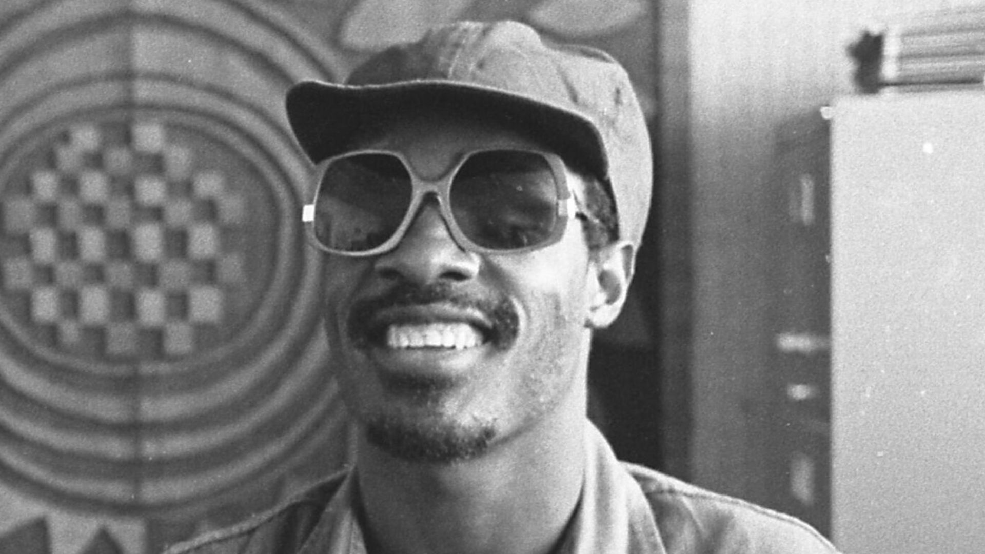 File:Stevie Wonder 1975 (cropped).jpg