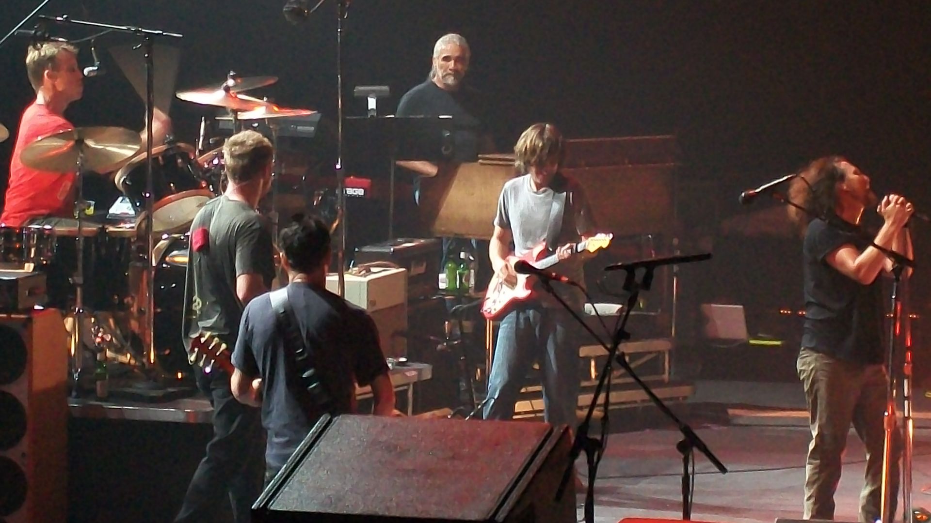 File:PearlJamManchester09-04.jpg