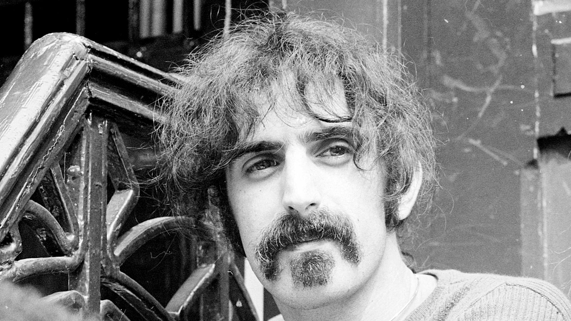 File:Frank Zappa, 1970 - 19.jpg