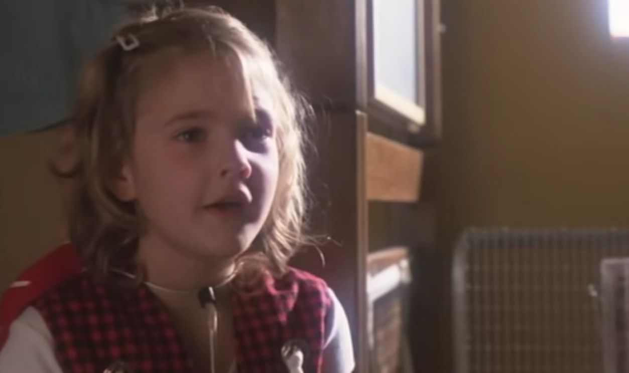 Screenshot from E.T. the Extra-Terrestrial (1982)