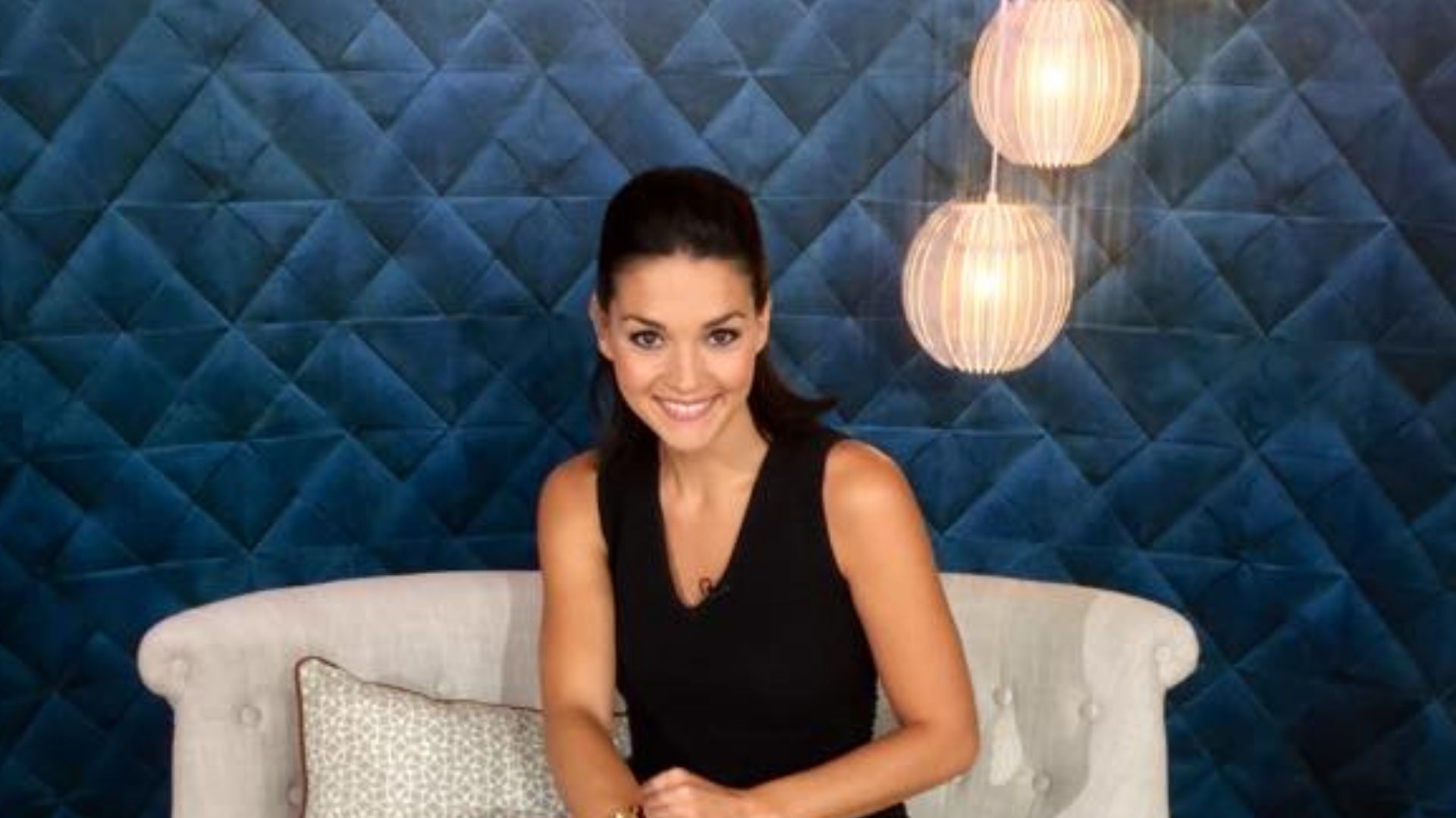 File:Nancy Sinatra (animatrice).jpg