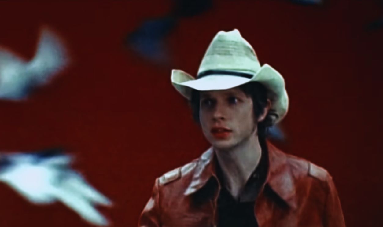 Screenshot from Beck – “Devils Haircut” (1996)