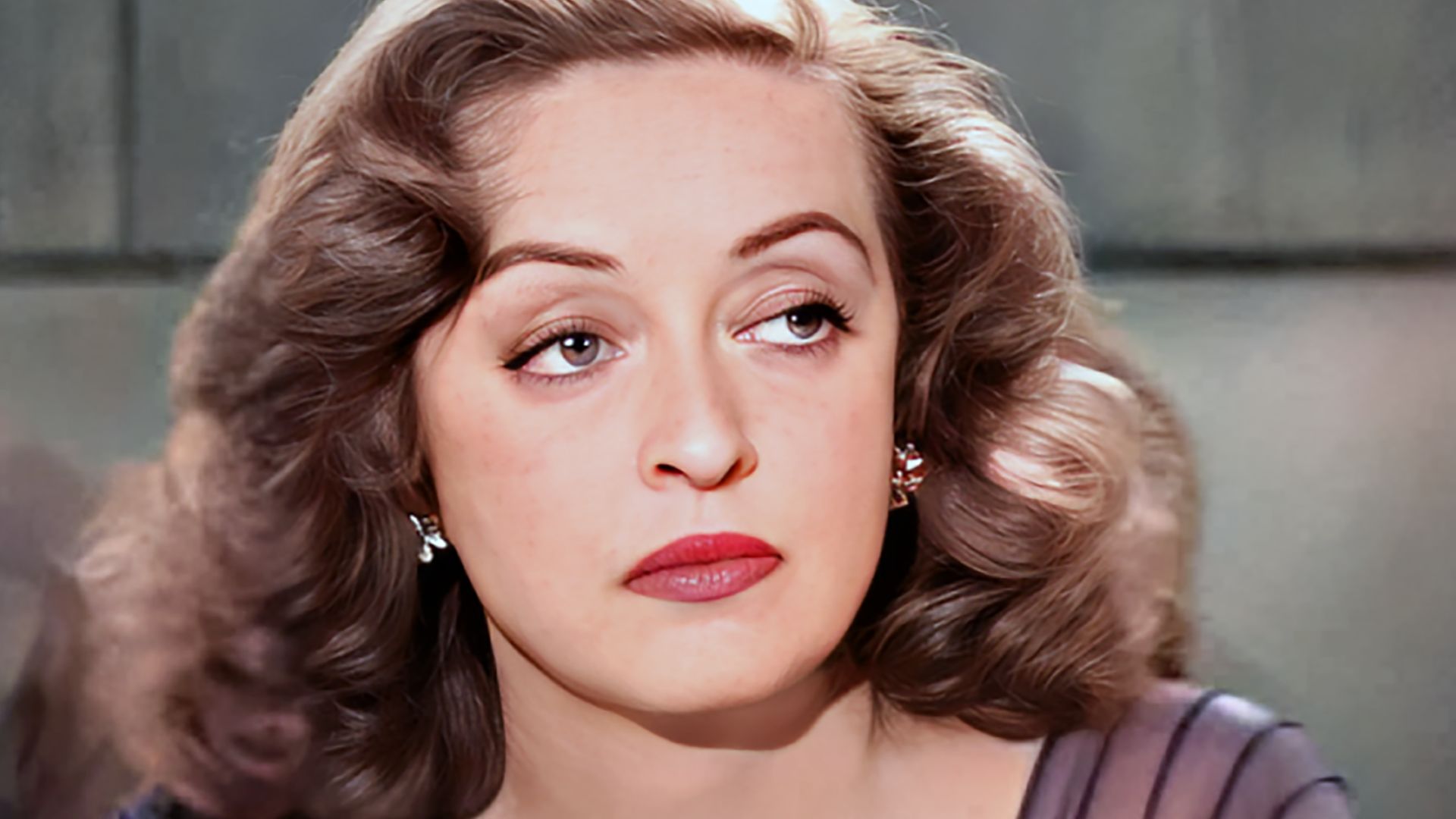 File:Bette Davis in All About Eve trailer, 1950.png