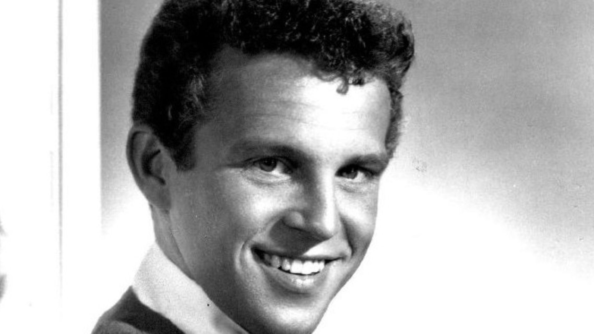 File:Bobby Vinton 1964.JPG