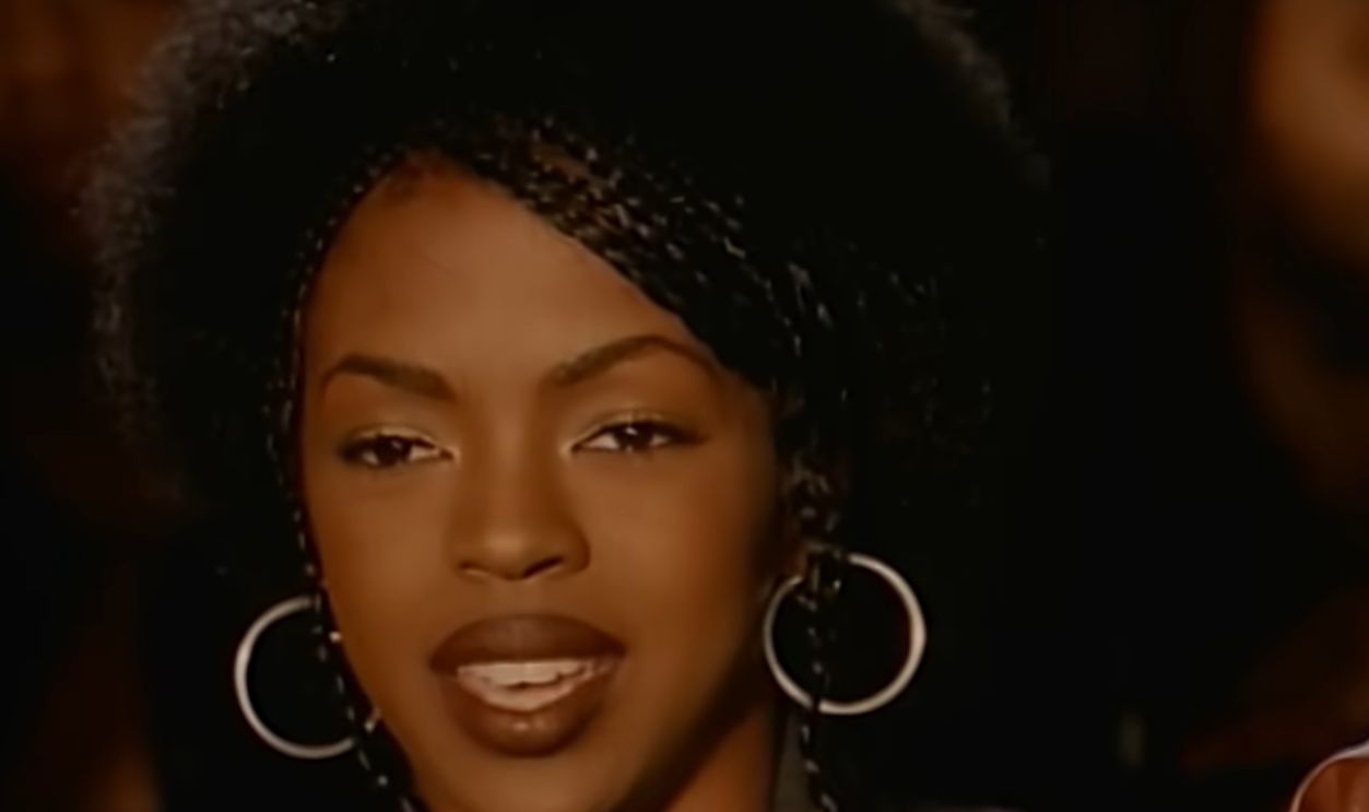 Screenshot from Killing Me Softly (1996)