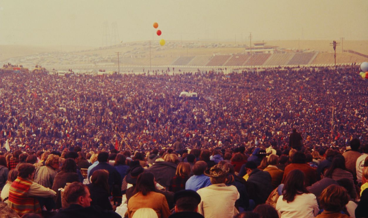 Gettyimages - 688365308, Altamont Concert - Speedway in background