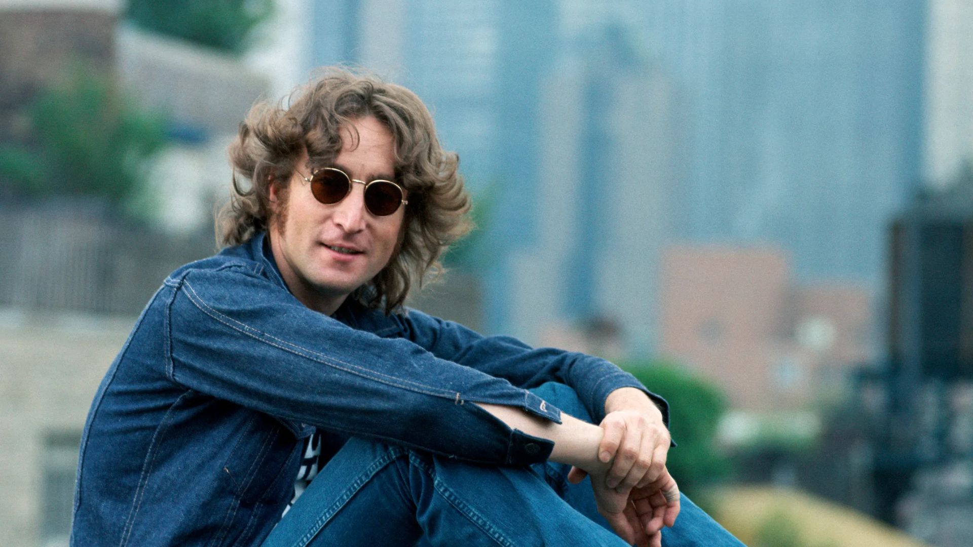 File:John Lennon