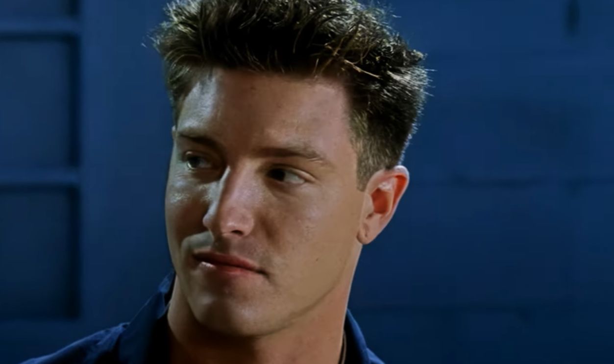  Screenshot from Prison Break, FOX (2005–2017)