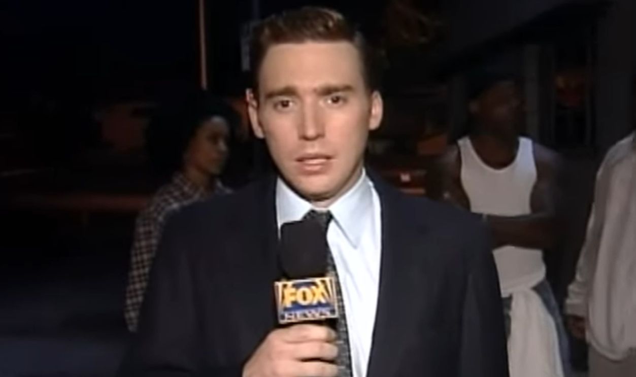 Screenshot from Mad TV (2010-2013)