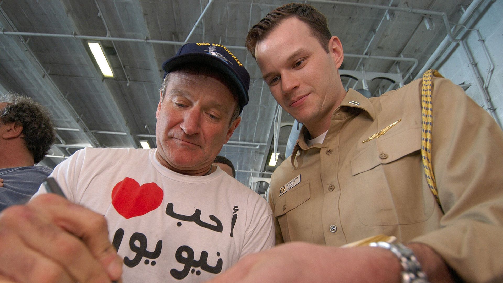 File:Robin Williams USS Enterprise.jpg