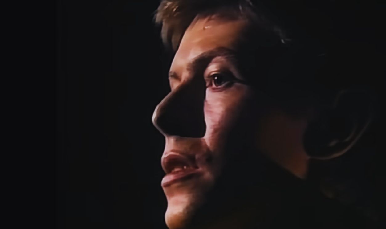 Screenshot from David Bowie – “Heroes” (1977)
