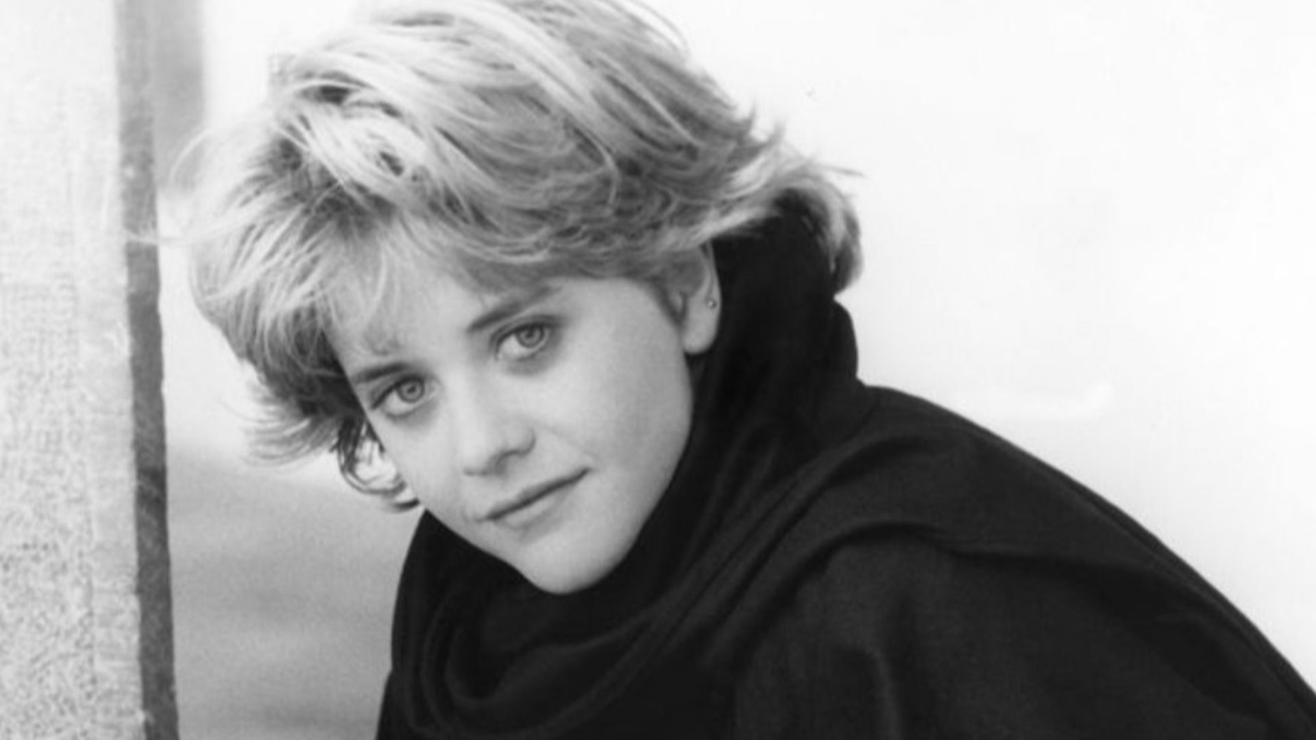 File:Meg Ryan - As the World Turns (1983).jpg