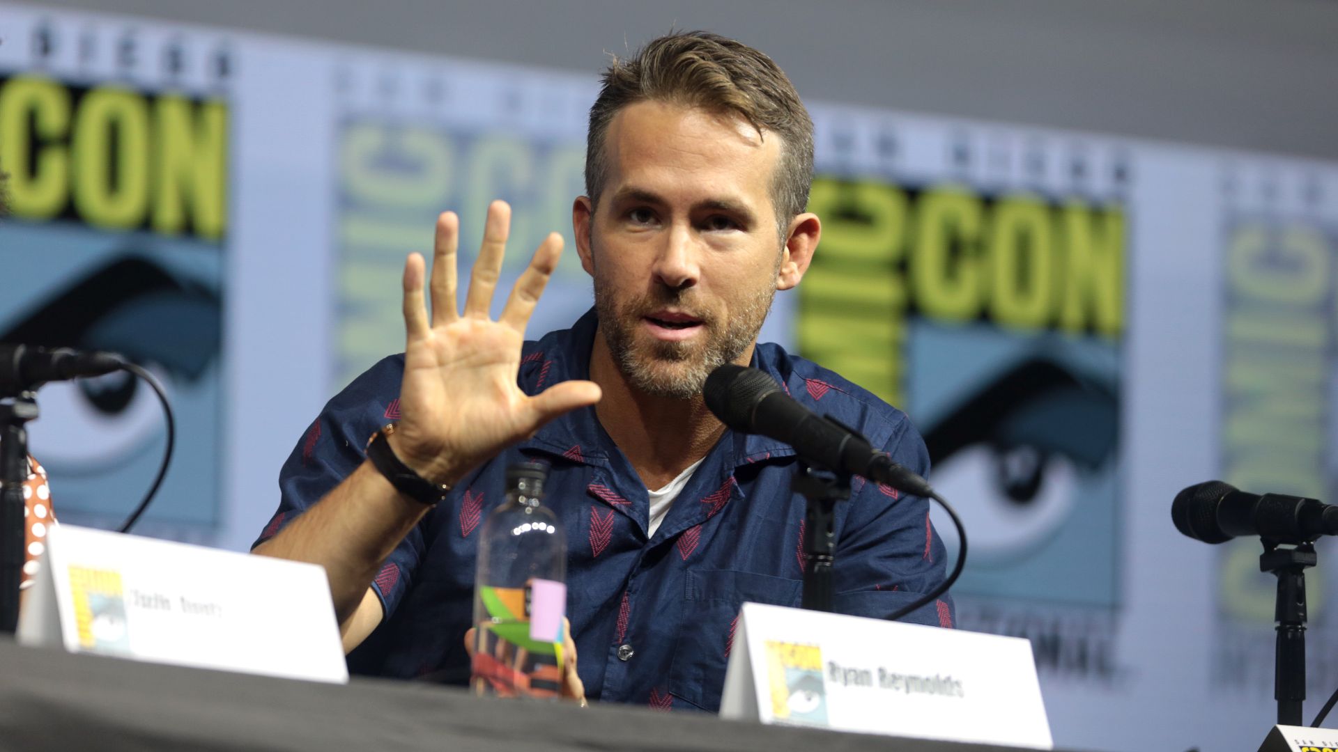 File:Ryan Reynolds (42888914225).jpg