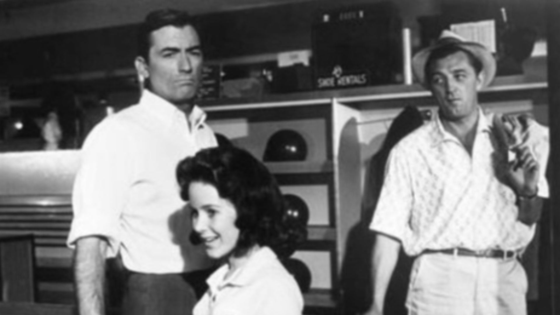 File:Peck Martin Mitchum Cape Fear 1962.jpg